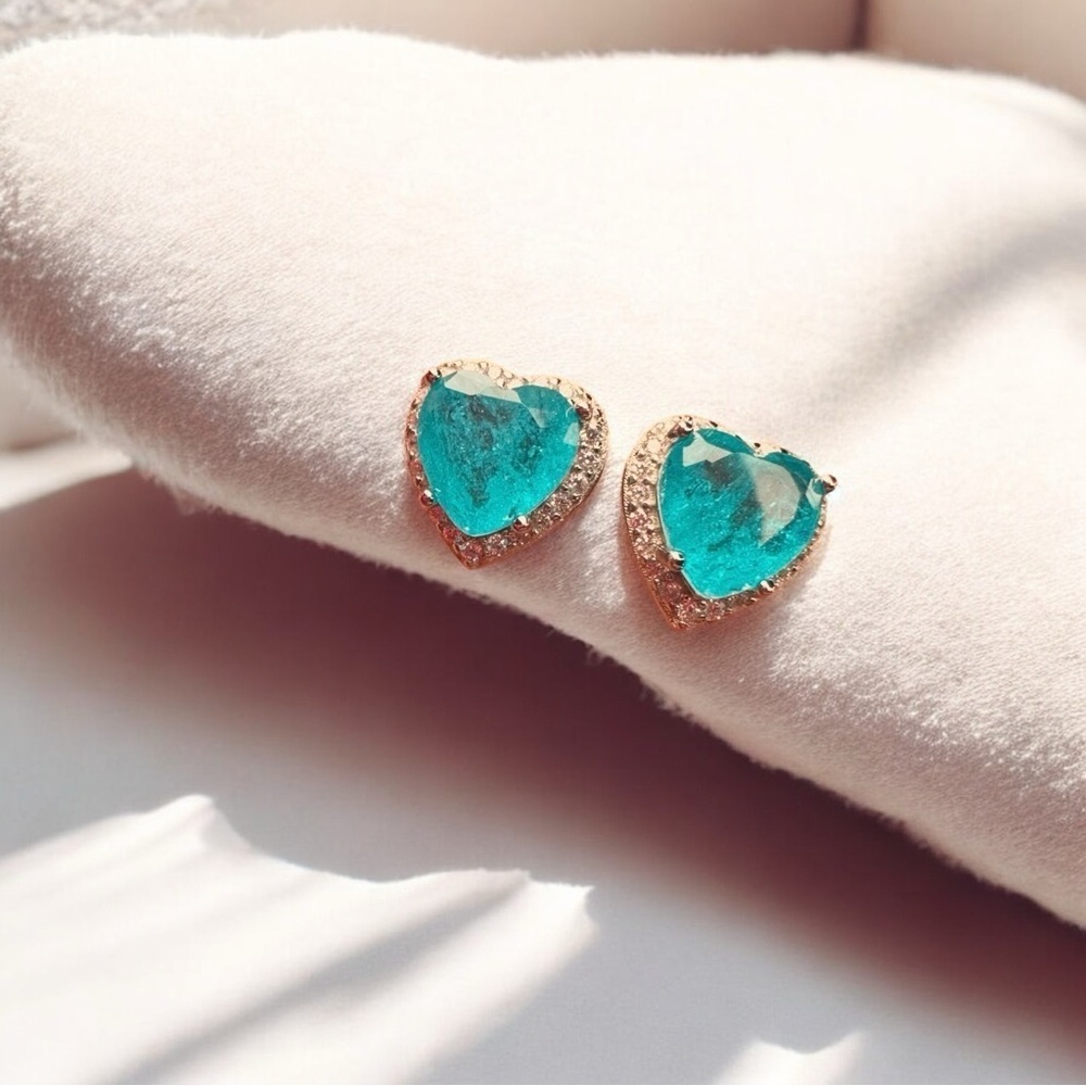 NEW 925 Sterling Silver Imitation Paraiba Tourmaline Heart Cut Stud Earrings
